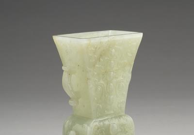 图片[2]-Jade vase with ring handles and animal mask pattern, Qing dynasty, Qianlong reign (1736-1795)-China Archive